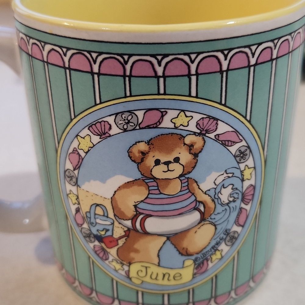 Lucy And Me 1985 June Mug By Lucy Rigg Enesco Imports Made In Korea Vintage - Picture 3 of 6